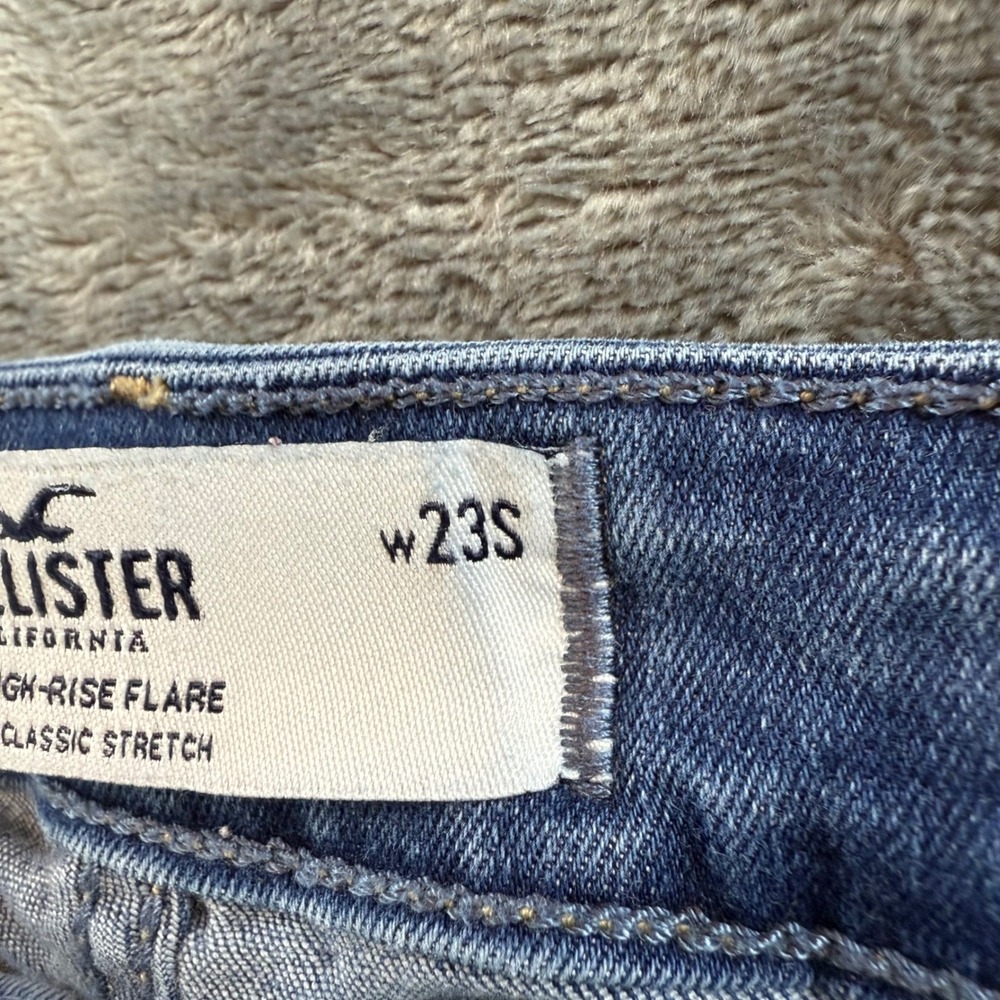 Hollister Curvy High-Rise Flare Jeans Blue Classic Stretch 000S W23S‎ - Picture 3 of 11